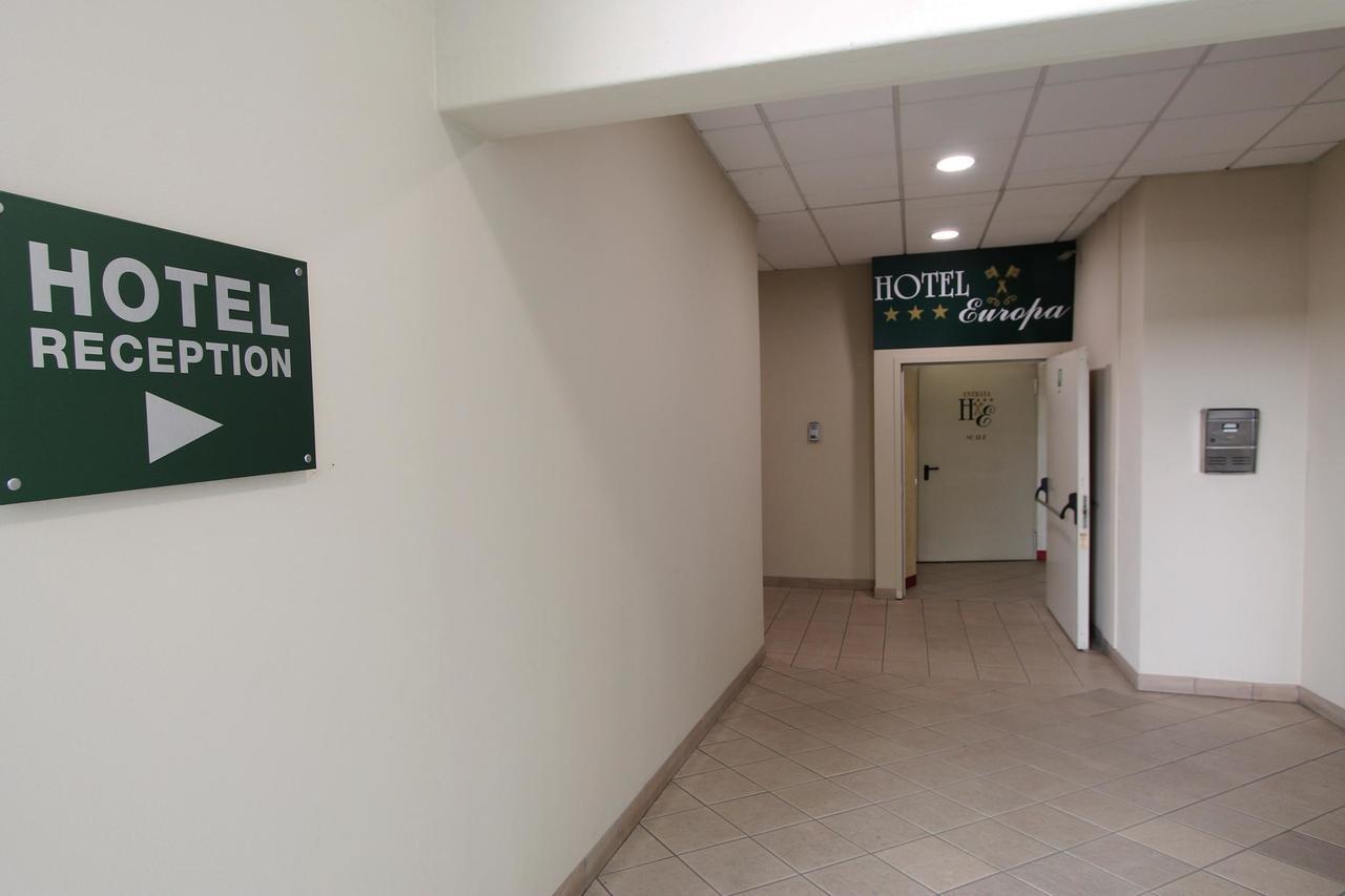 Hotel Europa Biella Exterior foto