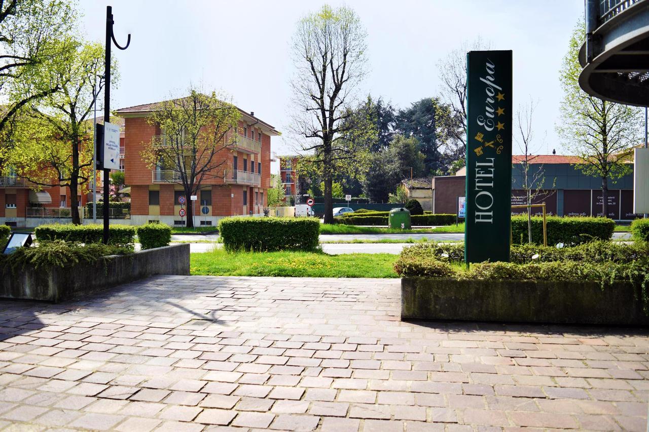 Hotel Europa Biella Exterior foto
